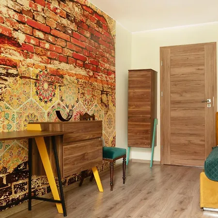 Smile & Hotel apartamentowy 3*